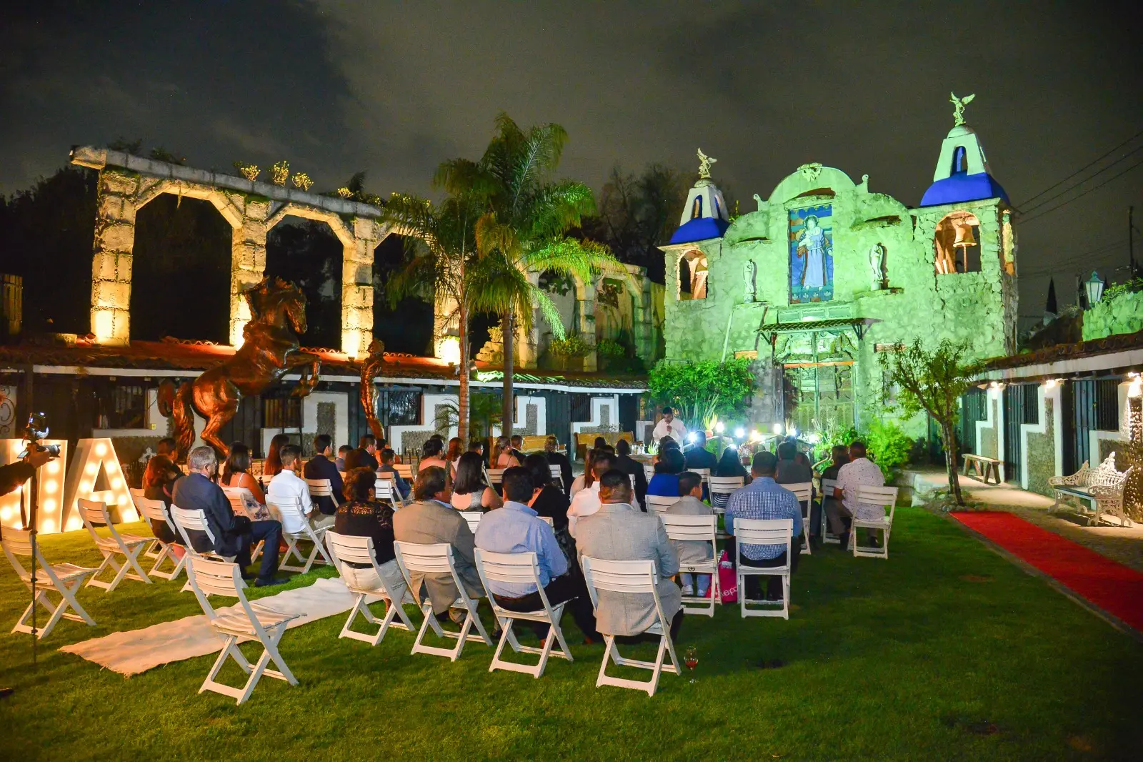 Fiesta de XV años en Cavalia Campanar Garden